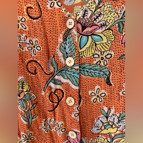 Willow & Root Floral Blouse - Picture 5 of 11